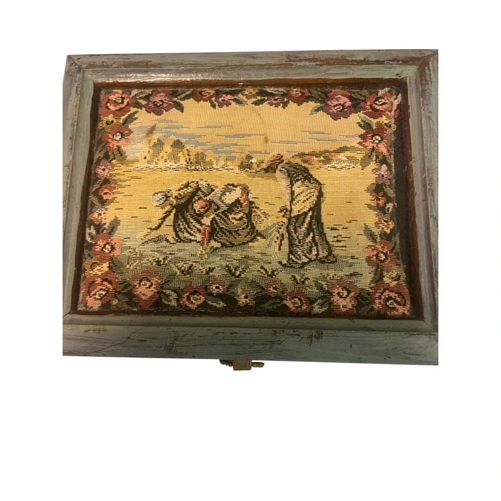 Vintage Tapestry Wooden Jewelry Box‎ Cottagecore shabby chic farmhouse keep sake